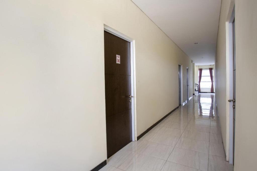 Reddoorz Syariah Near Transmart Mall Palembang Eksteriør bilde