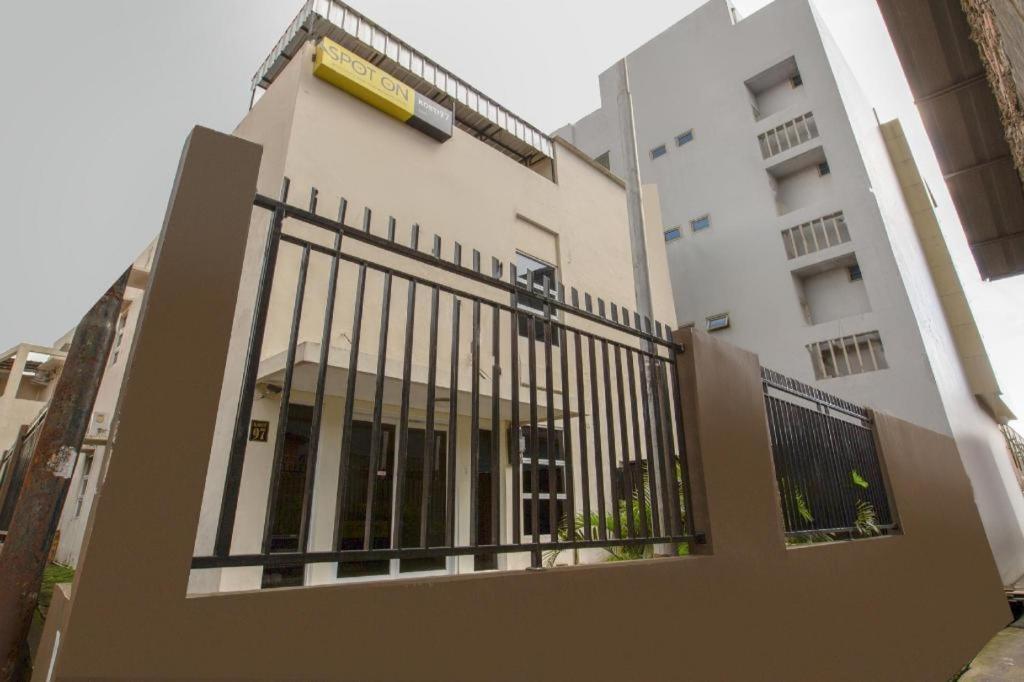 Reddoorz Syariah Near Transmart Mall Palembang Eksteriør bilde