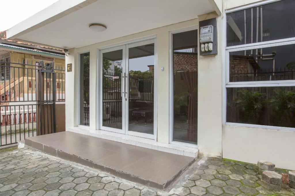 Reddoorz Syariah Near Transmart Mall Palembang Eksteriør bilde