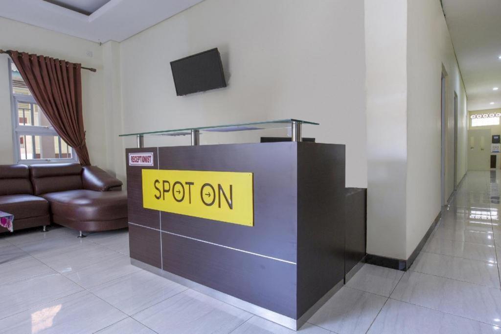 Reddoorz Syariah Near Transmart Mall Palembang Eksteriør bilde