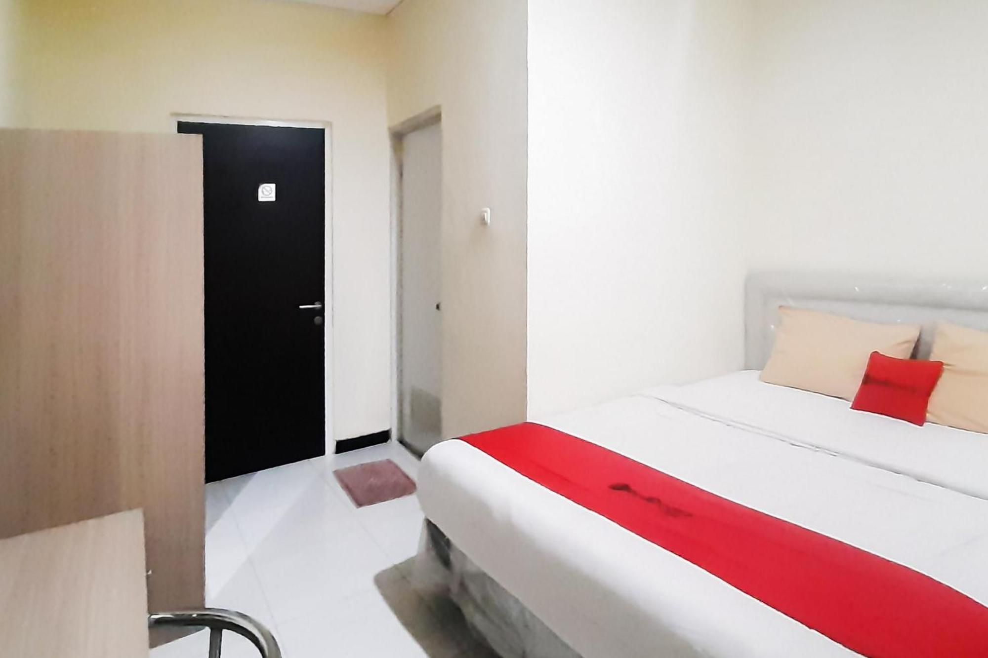 Reddoorz Syariah Near Transmart Mall Palembang Eksteriør bilde